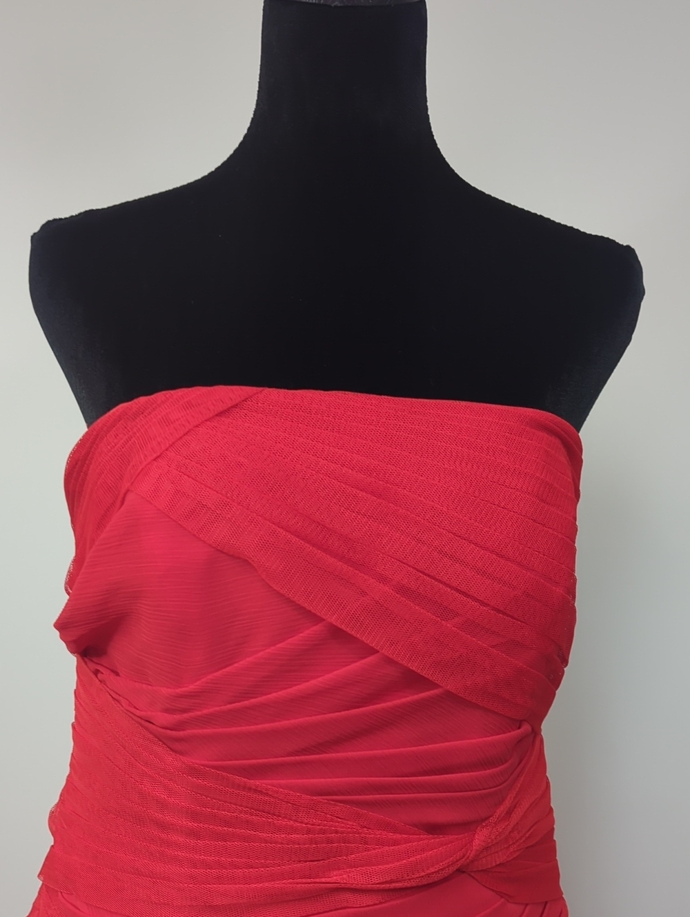 White by Vera Wang Red Ruched Strapless Prom Gala Evening Dress 16